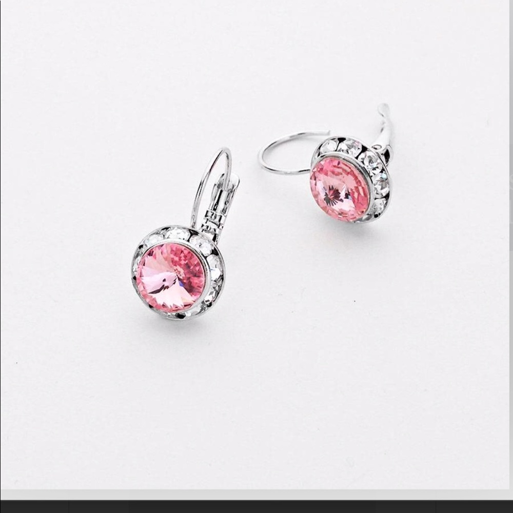 Light pink earrings Swarovski Crystals pierce